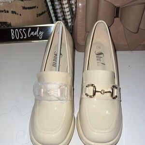 Cream/ivory patent leather platform loafers BNWOB – no box